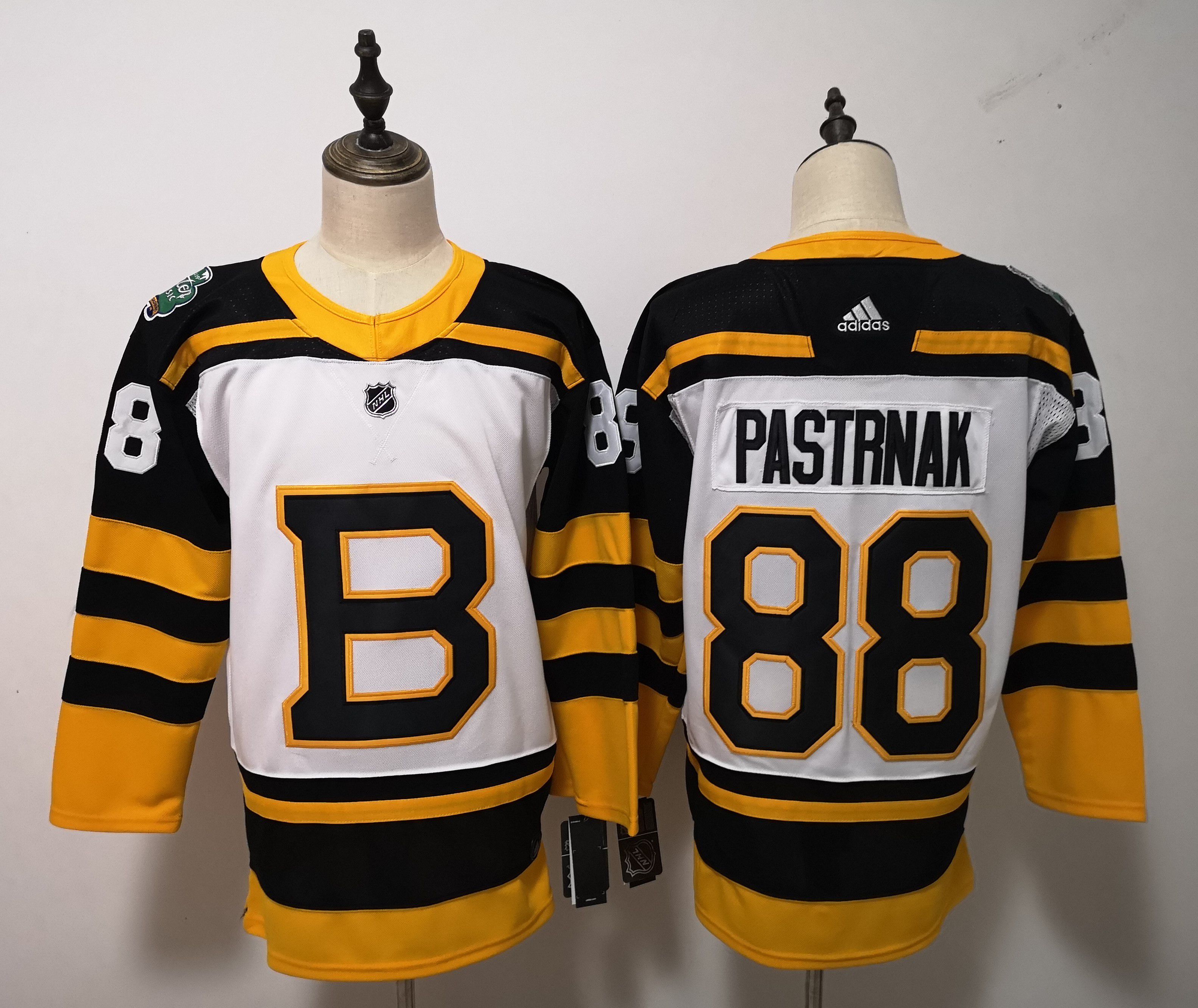 Men Boston Bruins #88 Pastrnak White Adidas Authentic Winter Classic NHL Jersey->boston bruins->NHL Jersey